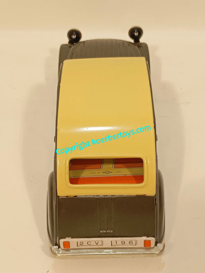 Daiya Citroen 2CV Nummer 196 im Originalkarton