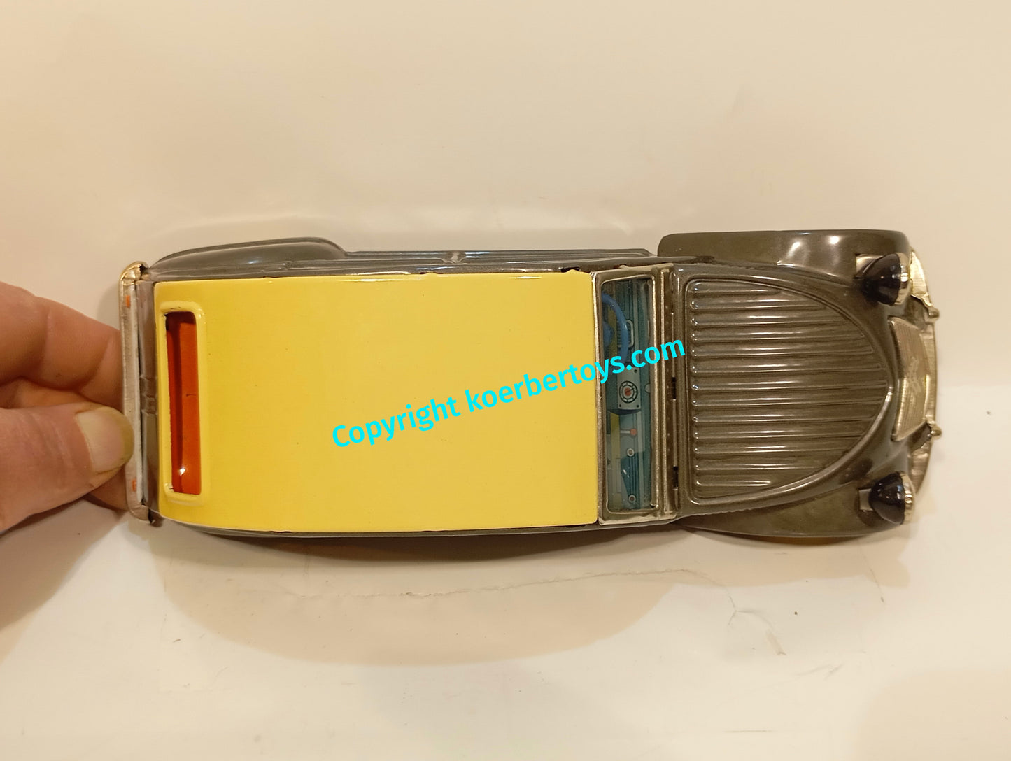 Daiya Citroen 2CV Nummer 196 im Originalkarton