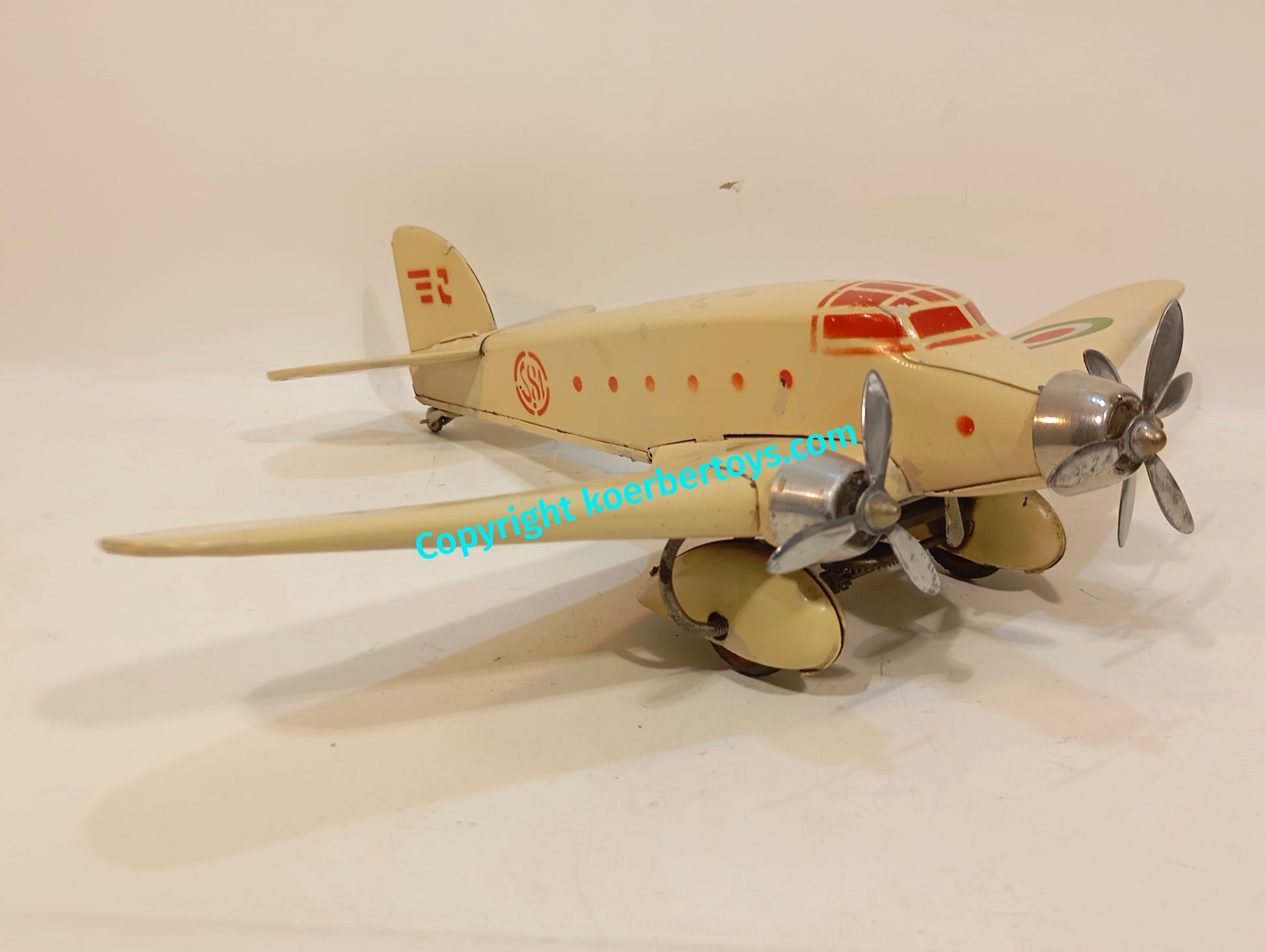 INGAP S81 Propeller Flugzeug aus den 40er Jahren