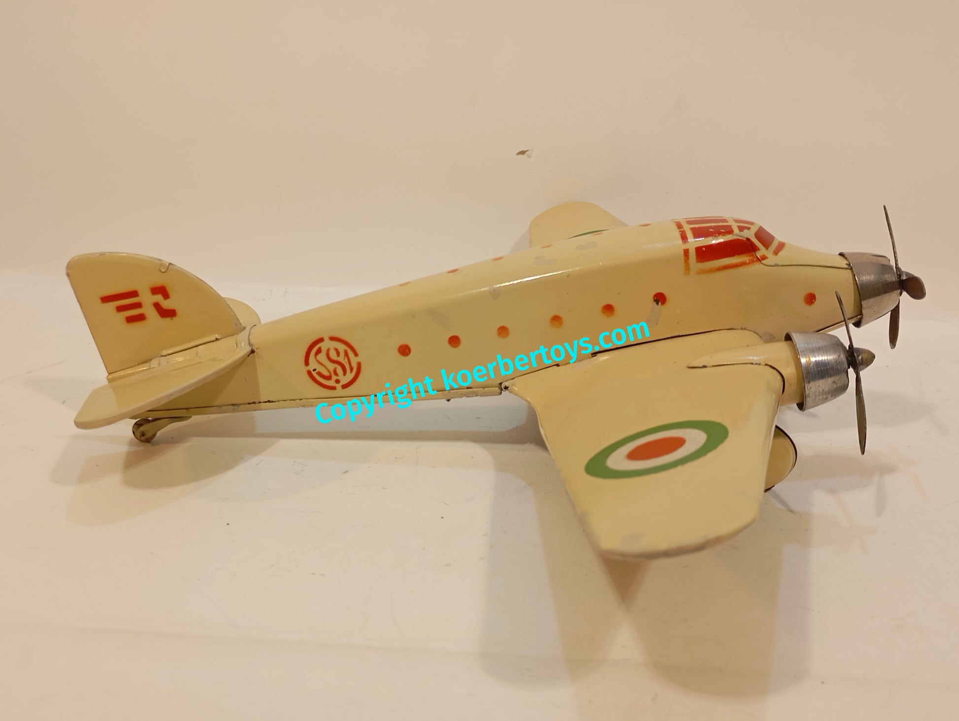 INGAP S81 Propeller Flugzeug aus den 40er Jahren