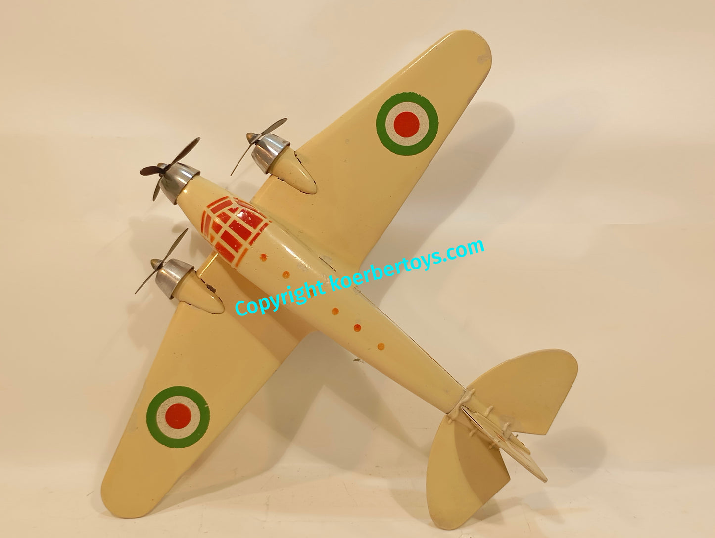 INGAP S81 Propeller Flugzeug aus den 40er Jahren