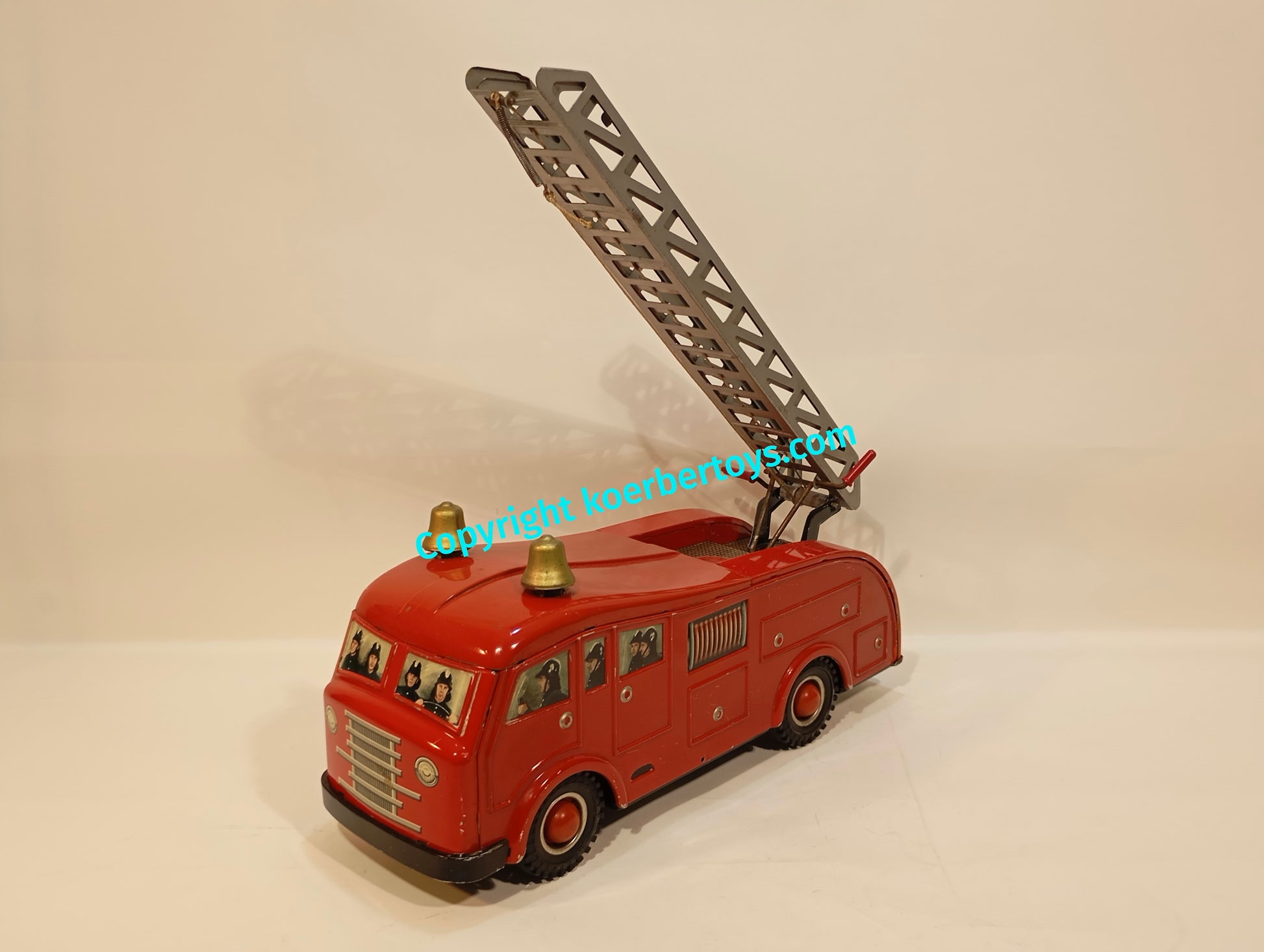 Arnold DAF Feuerwehr Mannschaftwagen im Originalkarton