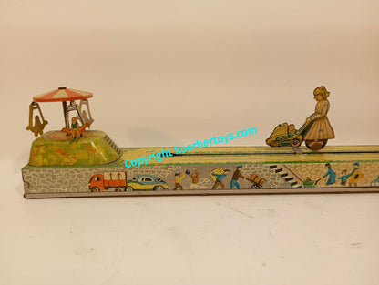 Arnold Wendebahn Amme mit Kinderwagen