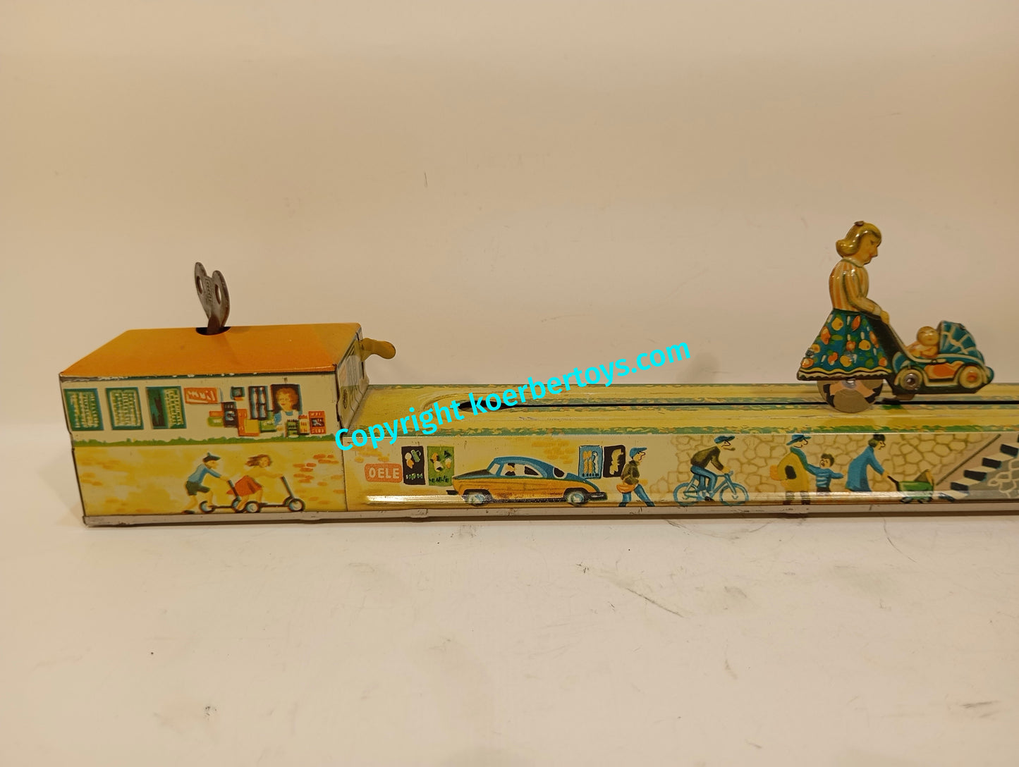 Arnold Wendebahn Amme mit Kinderwagen