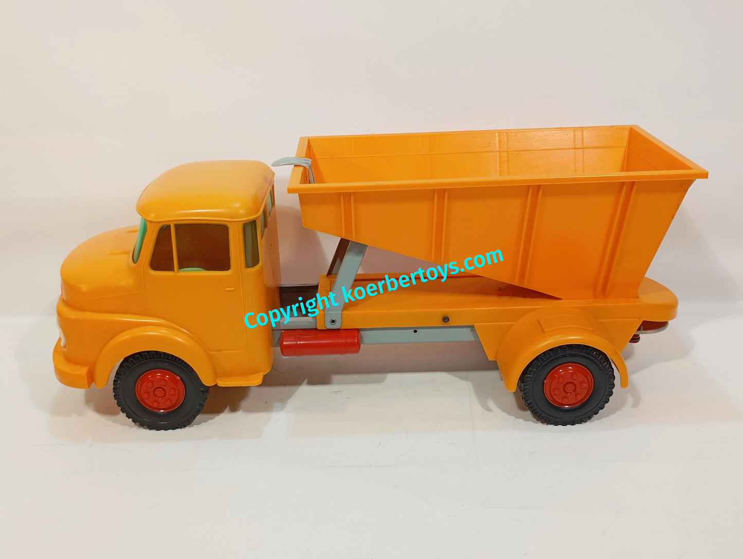 Tippco TCO Mercedes Magirus Rundhauber