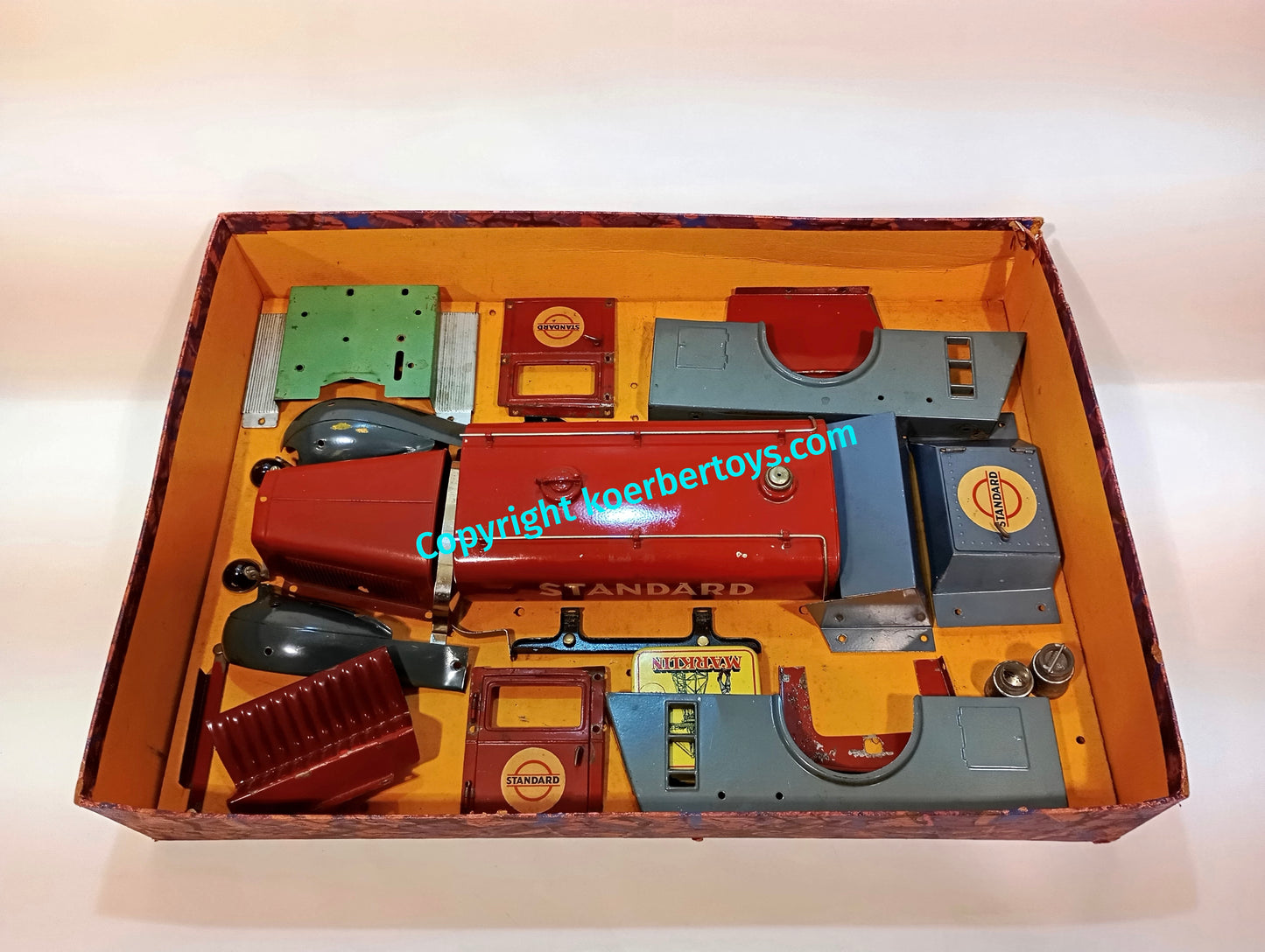 Märklin Baukasten Standard Tankwagen 1106T im Originalkarton