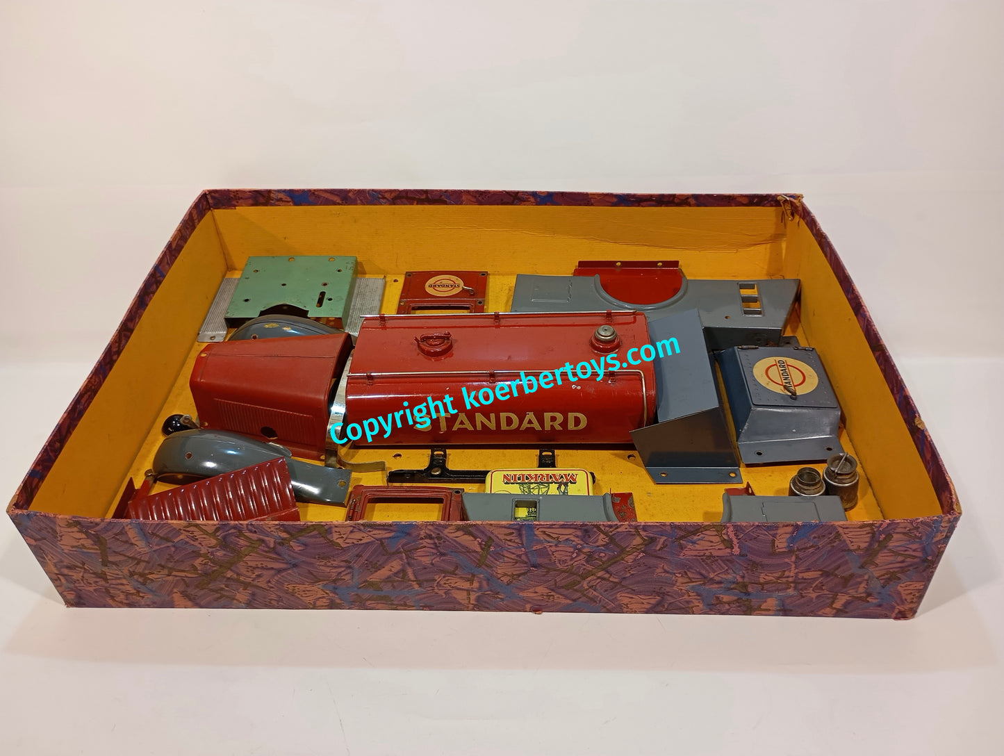 Märklin Baukasten Standard Tankwagen 1106T im Originalkarton