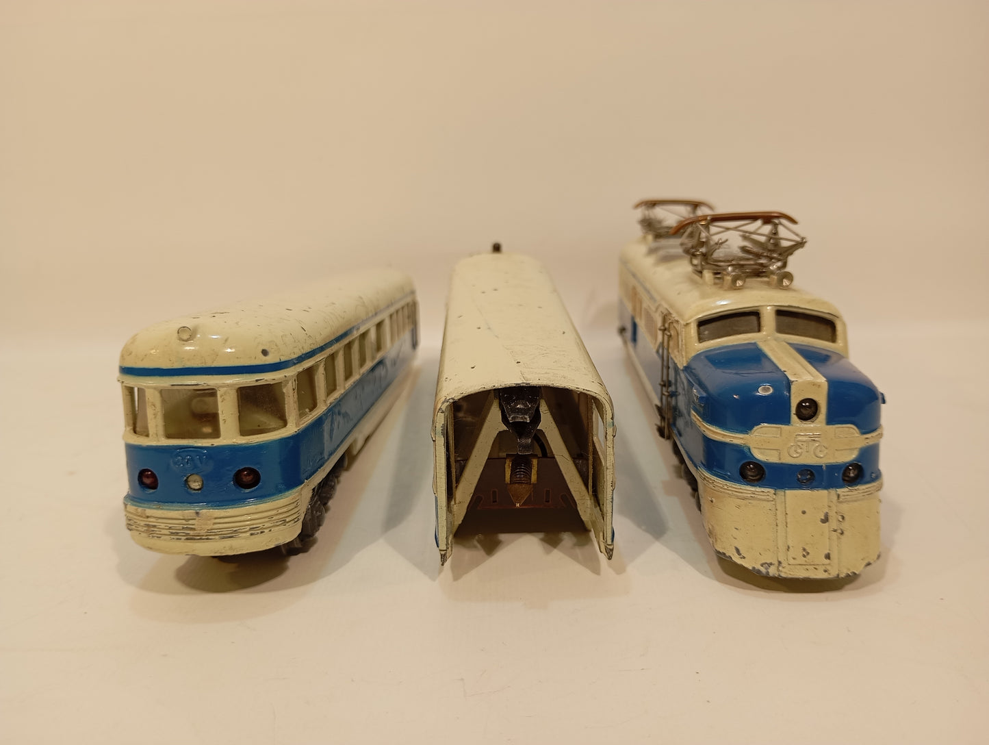 Märklin H0 ST 800 Triebwagen blau weiß