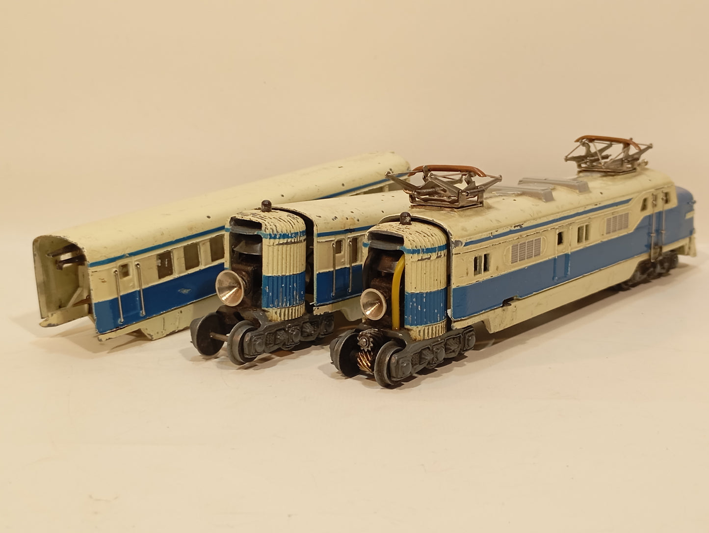 Märklin H0 ST 800 Triebwagen blau weiß