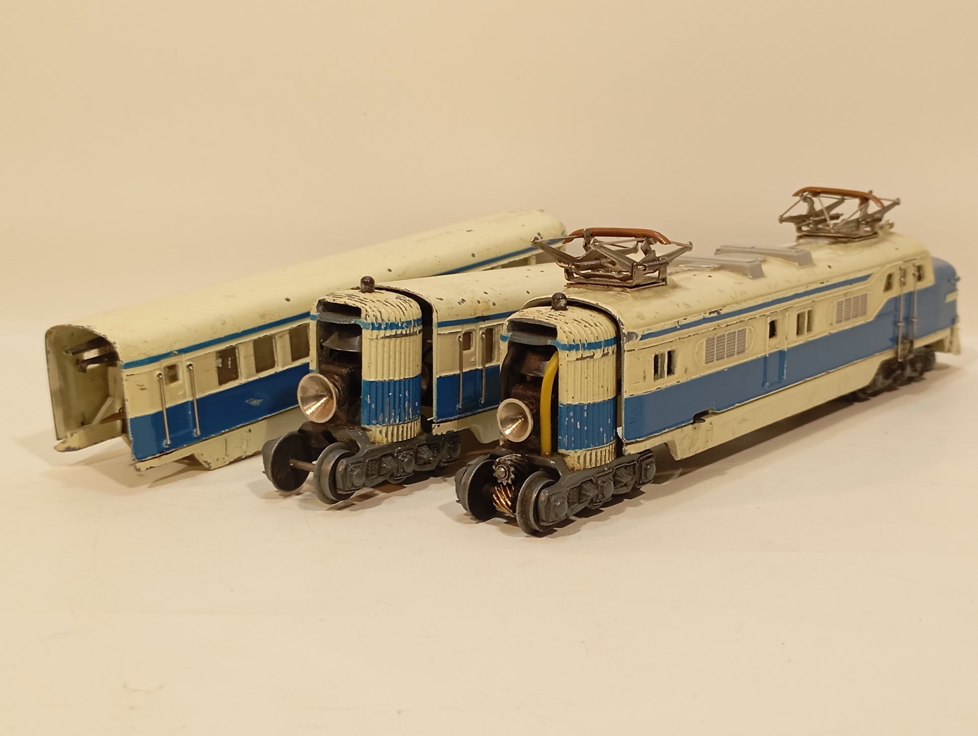 Märklin H0 ST 800 Triebwagen blau weiß