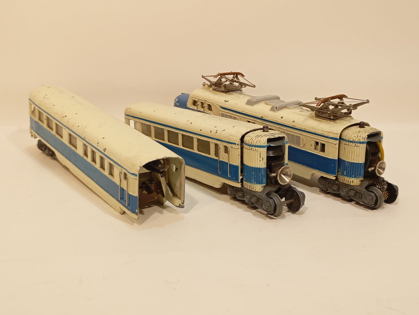 Märklin H0 ST 800 Triebwagen blau weiß