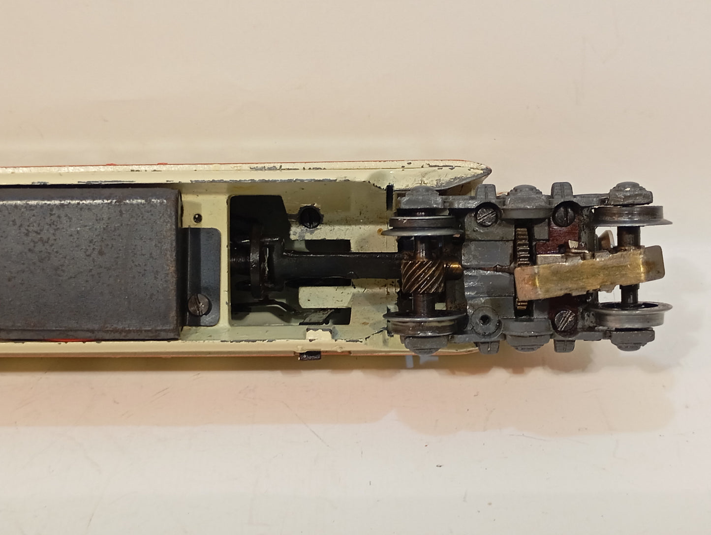 Märklin H0 ST 800 Triebwagen rot weiß im Originalkarton