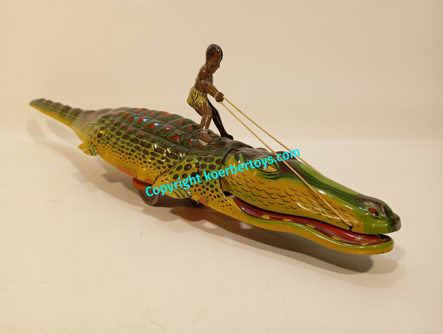 technofix krokodil 208m mit afrikanischer figur