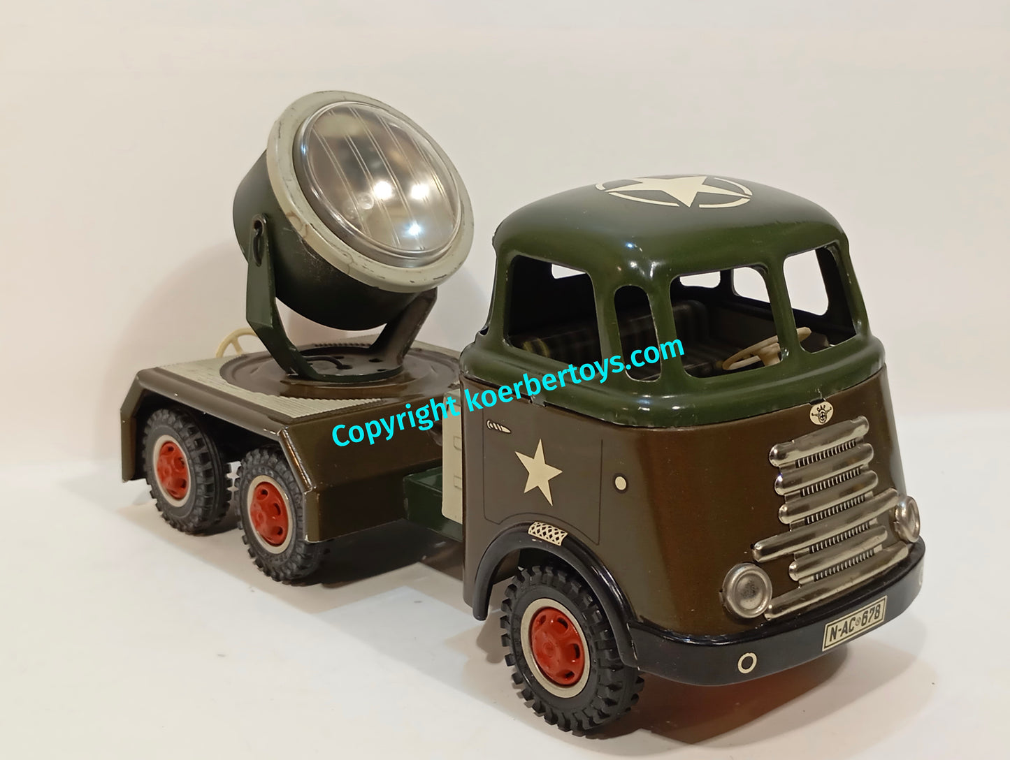 Arnold DAF LKW US Militär Version mit Scheinwerfer