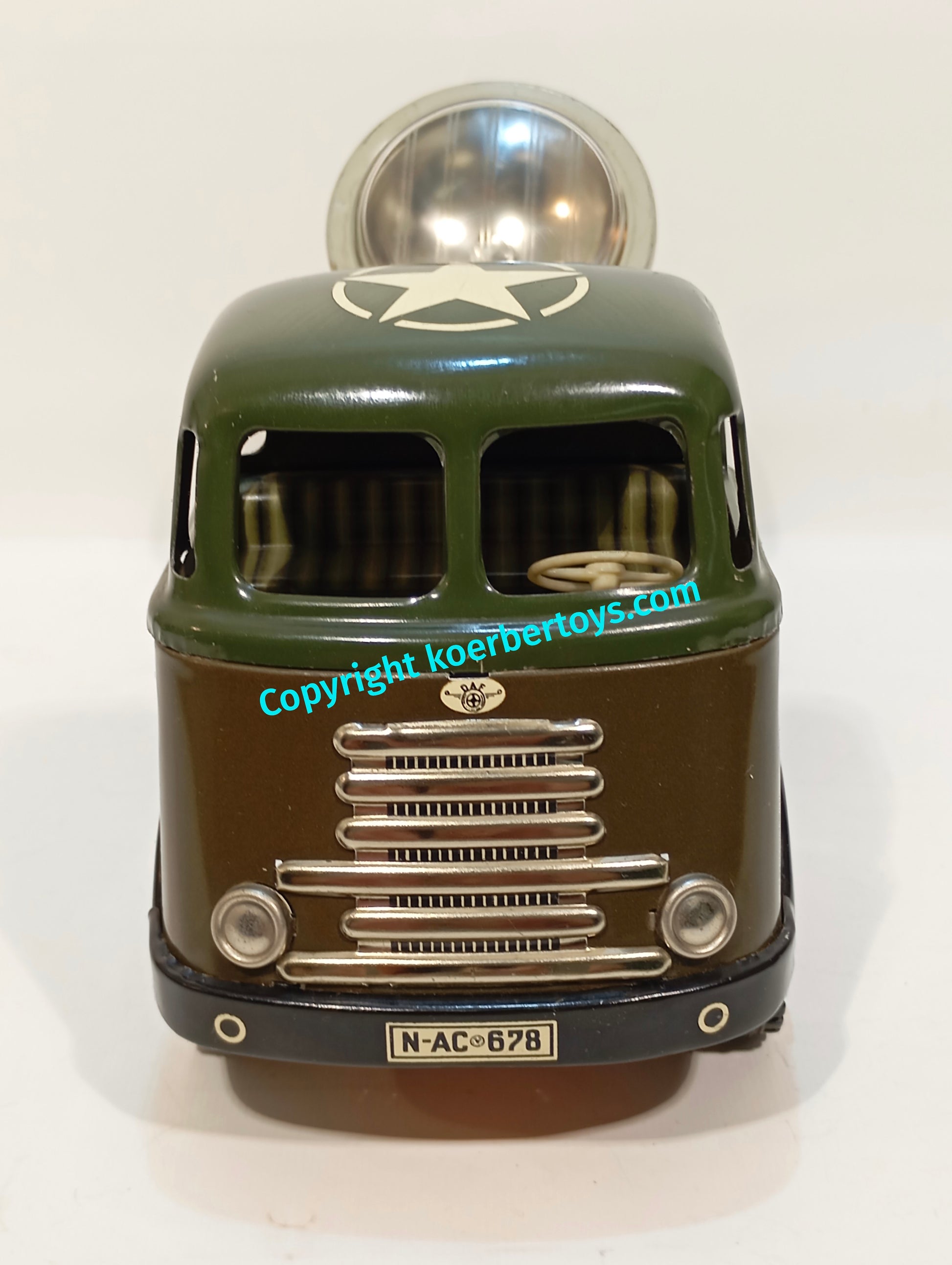 Arnold DAF LKW US Militär Version mit Scheinwerfer