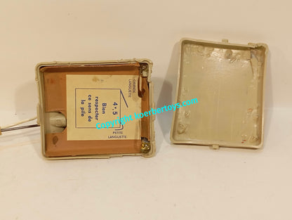 Gege Peugeot 403 im Originalkarton