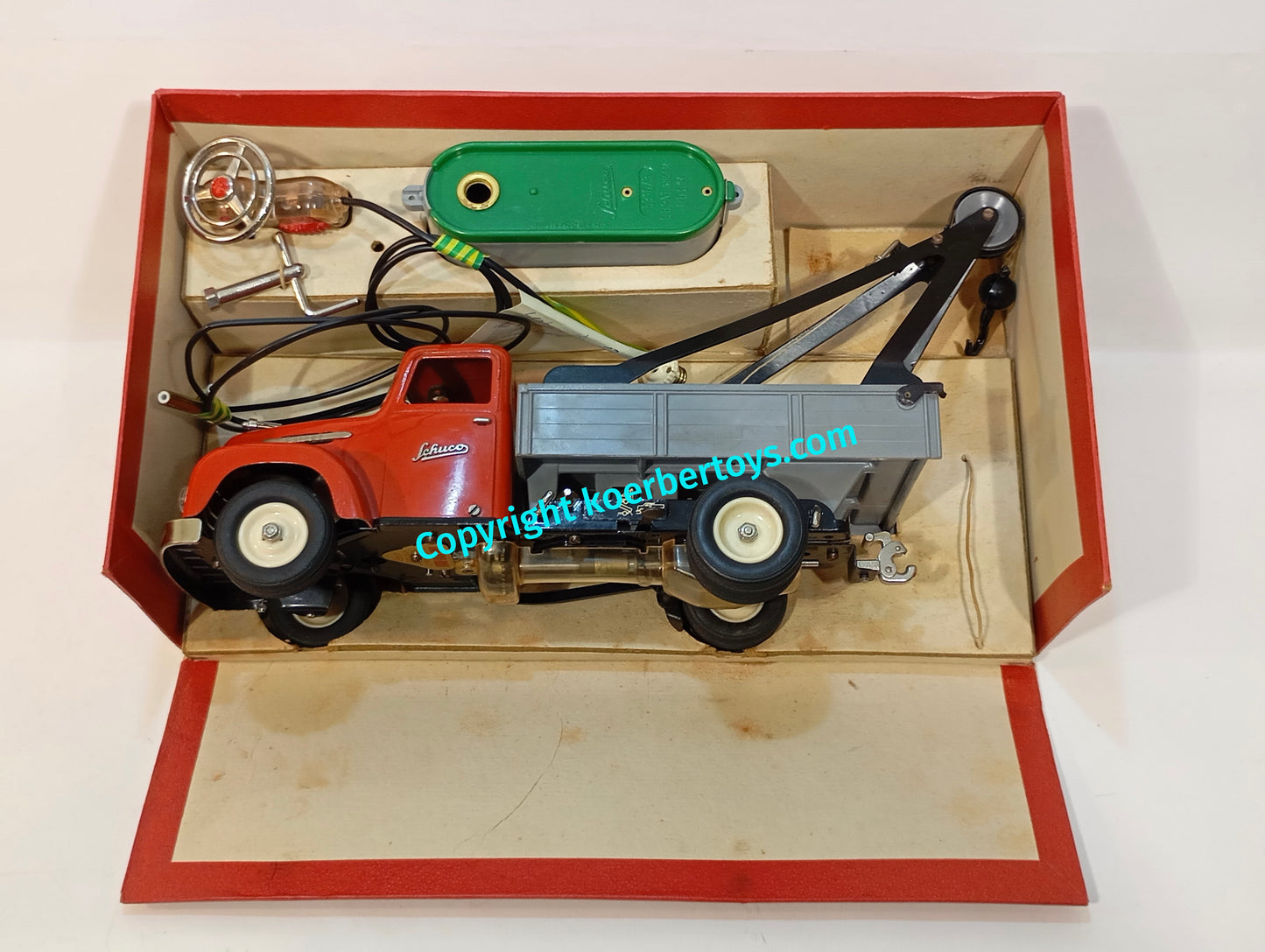Schuco Constructions LKW 6070 Abschleppwagen im Originalkarton