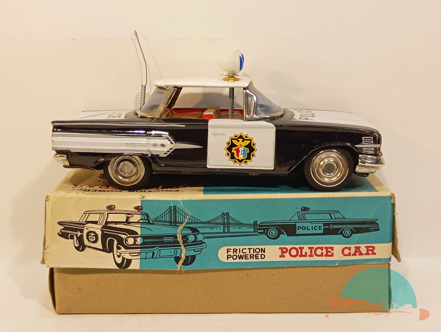 Ichiko Chevrolet Police Car im Originalkarton