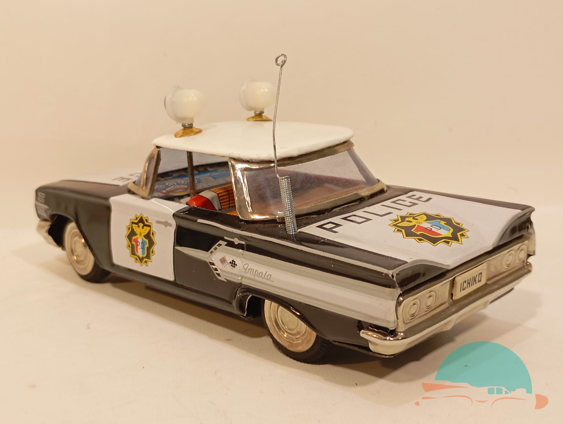 Ichiko Chevrolet Police Car im Originalkarton