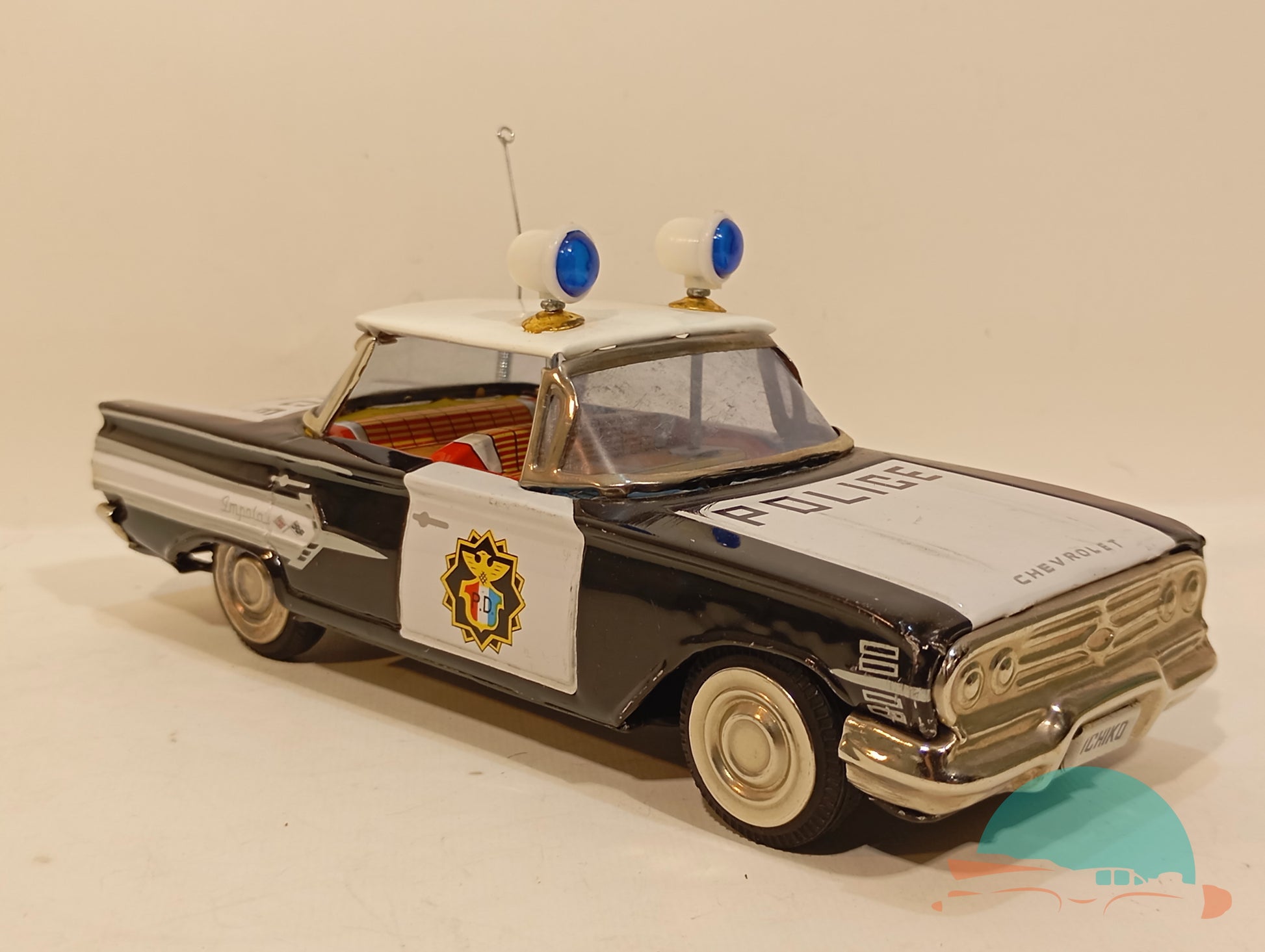 Ichiko Chevrolet Police Car im Originalkarton