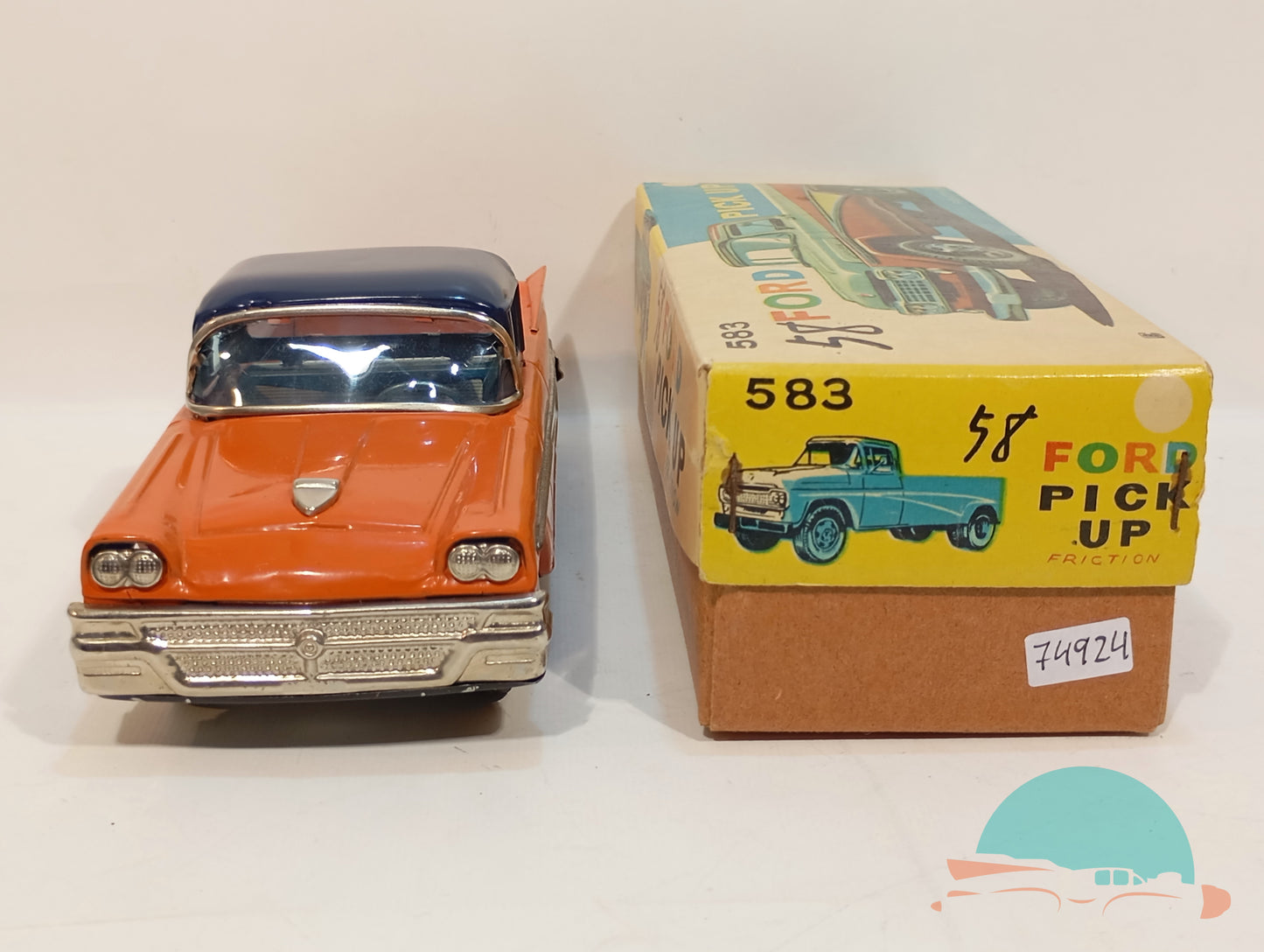 Bandai Ford Fairlane Pickup Nummer 583 im Originalkarton
