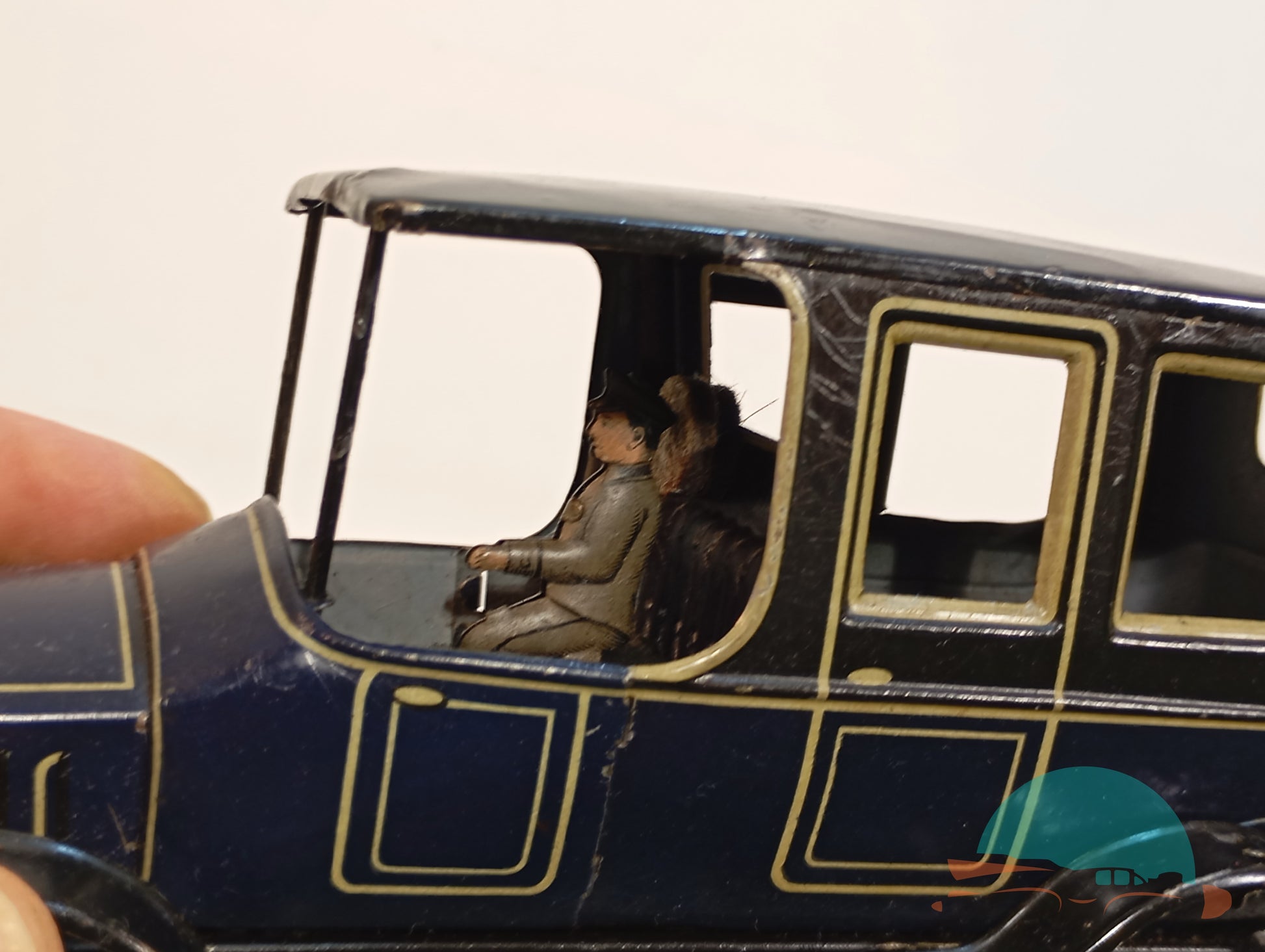 Bing Reiselimousine mit Fahrmechanik
