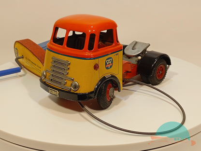 Arnold DAF LKW mit Kurbelantrieb
