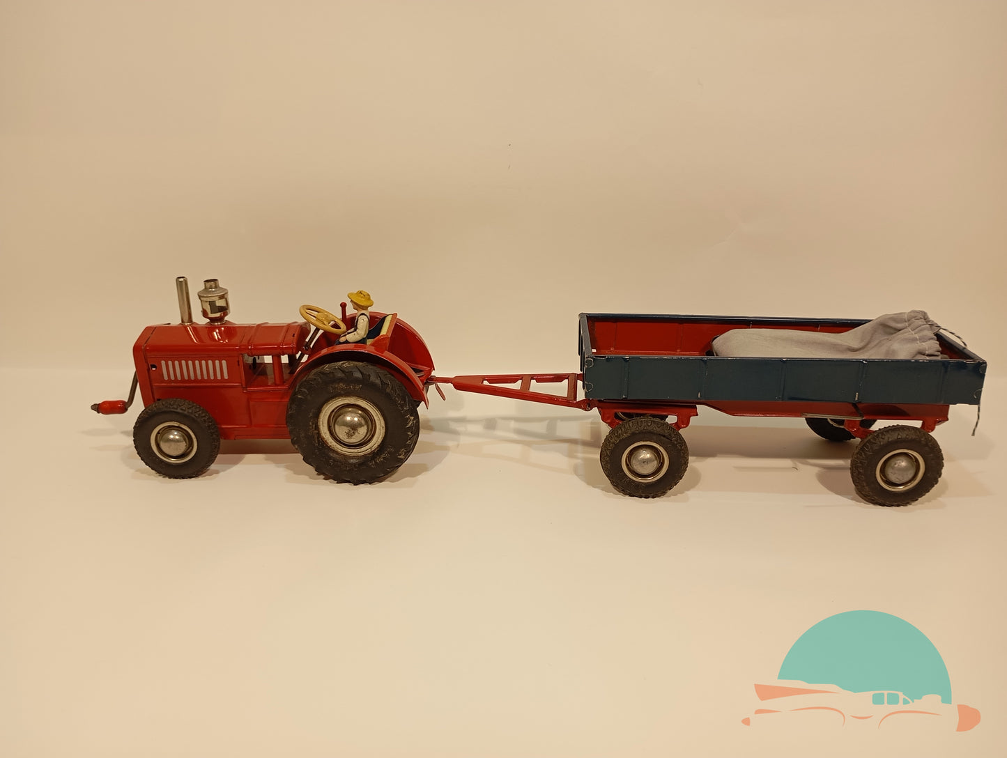 Gama Traktor mit Anhänger Vorkrieg im Originalkarton (75368)