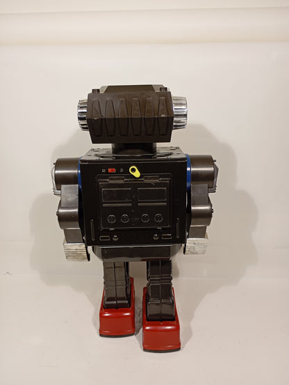 SH Gigant Robot im Originalkarton (75828)