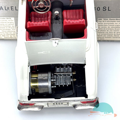Schuco 5500 Real Mercedes Benz 230SL Pagode im Originalkarton (75030)
